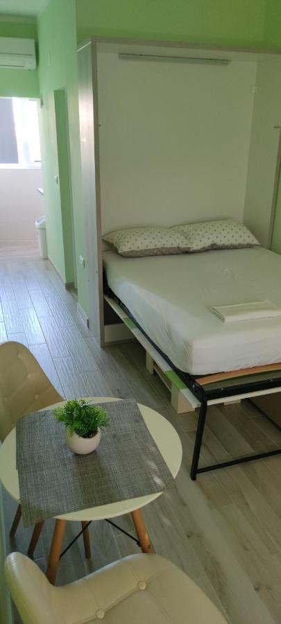 Cinema House Single & Double Rooms & Studio Apartments Pula Dış mekan fotoğraf