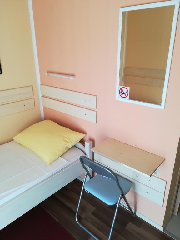 Cinema House Single & Double Rooms & Studio Apartments Pula Dış mekan fotoğraf