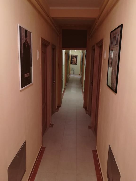 Cinema House Single & Double Rooms & Studio Apartments Pula Dış mekan fotoğraf